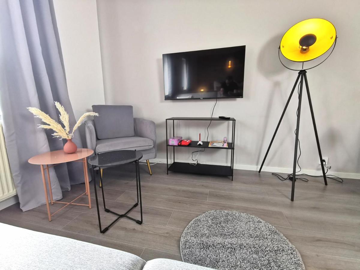Bohnapartments Suedpark - Naehe Steigerwaldstadion - Gratis Parkplatz - Wlan - Vollausstattung Erfurt Exterior photo